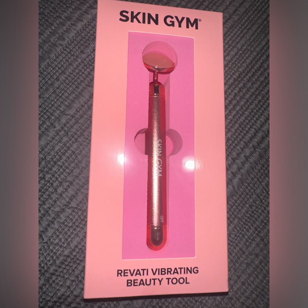 Skin Gym || NIB || Revati Vibrating Beauty Tool